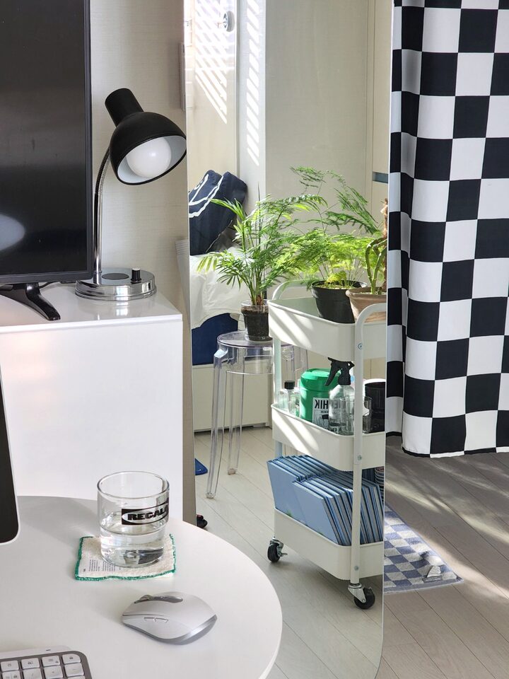 short form carousel card thumbnail