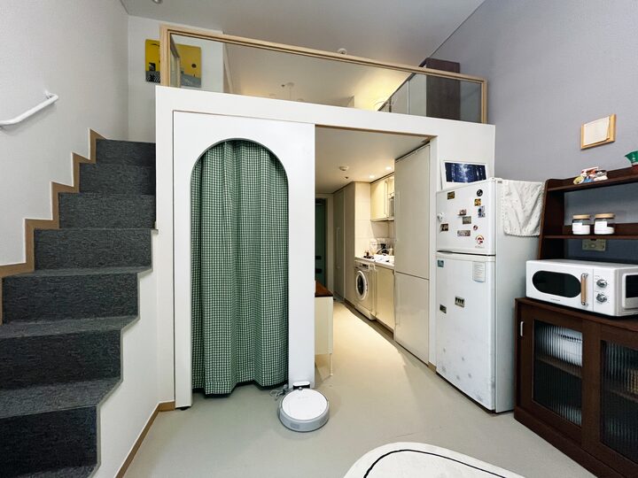 short form carousel card thumbnail