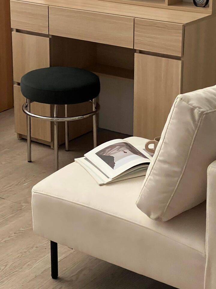 short form carousel card thumbnail