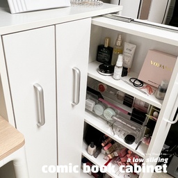 ❤정보는 하단 더보기❤
내돈내산 어필미 🛒🛒
🏠 깔끔함을 추구한 디자인이 많은 포더홈
🏠 원래 만화책장이지만 부엌 정리, 화장대로도활용 다양하게 가능한 수납장 
🏠 안 보이고 깔끔하게 가능함과 동시에 만화책을 정리하실 것이라면... 280권까지 가능하다고 합니다. (21cm * 15cm 기준)
🏷 포더홈 For the home
🏷 세이버 슬라이딩 3단 만화책장 (낮은형)
가로 : 57.5 cm
세로 : 48cm + 책장을 꺼냈을 때 : 38cm
높이 : 102 cm
색상 : 화이트 화이트 / 화이트 그레이 / 그레이 그레이 / 그레이 화이트
소재 : MDF / PB / LPM 외
#포더홈수납장 #서랍형화장대 #슬라이딩수납장 #포더홈만화책장 #수납화장대 #화장대정리 #슬라이딩도어수납장 #화장대수납장 
🎬유튜브
https://youtube.com/shorts/q1SwpFNQO5U
📖블로그
https://blog.naver.com/appeal_me_/223335970085
✨인스타
instagram.com/appeal_me_
