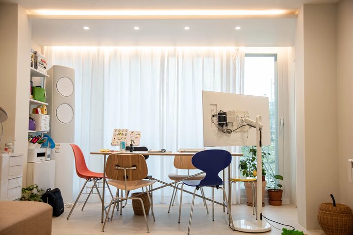 short form carousel card thumbnail