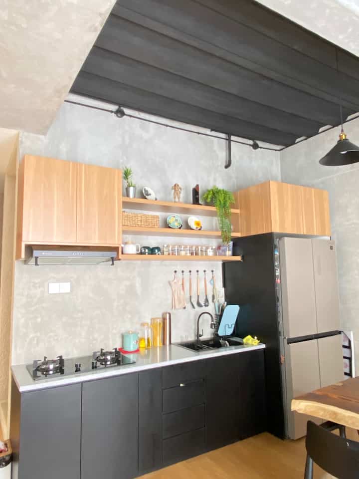 Rumah Industrial Modern Tanpa KPR