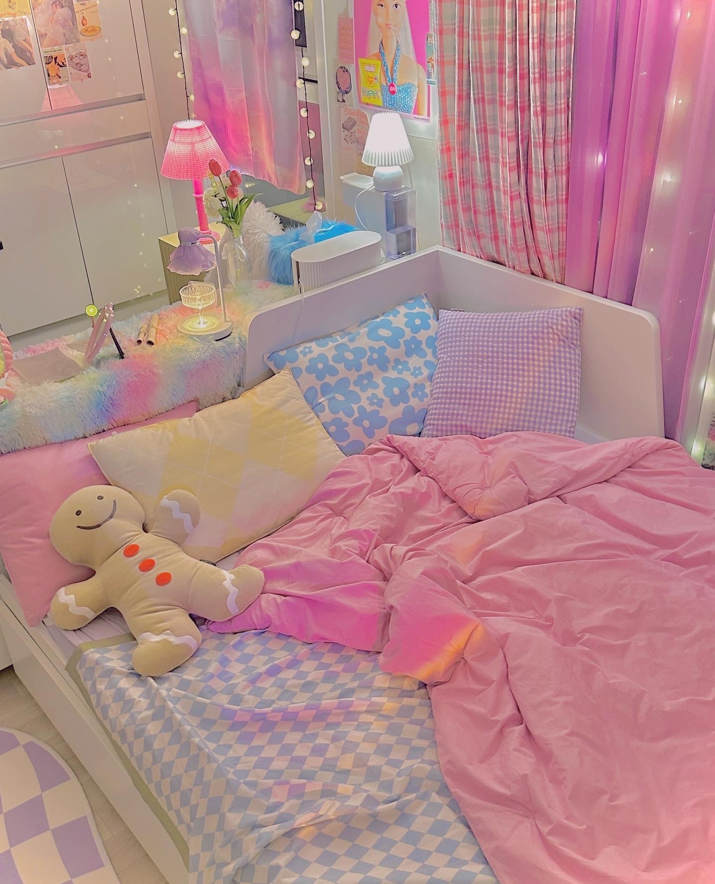 Soft Apple Blend Comforter & Pillow Set user photo