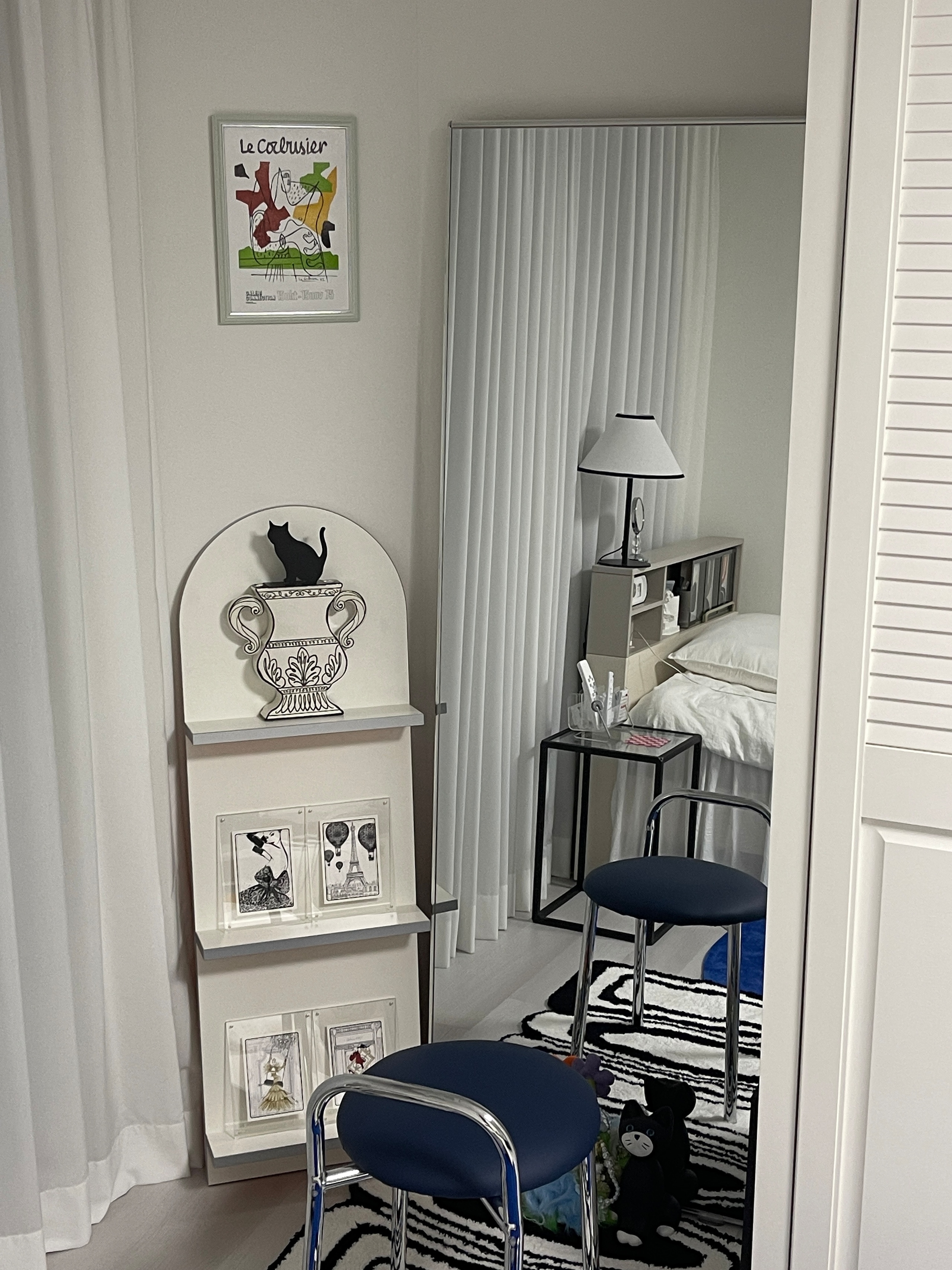 Chrome Loop Back Chair user photo
