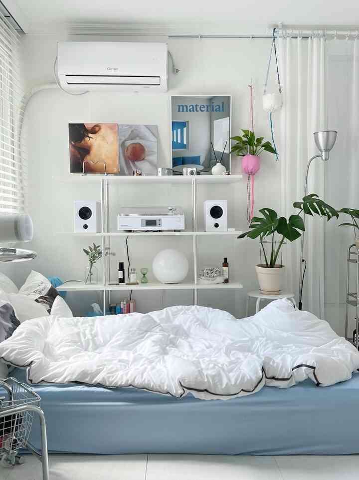 🇰🇷 築古6畳部屋：壁と床をDIYして清潔感のあるホワイトインテリアを実現🤍