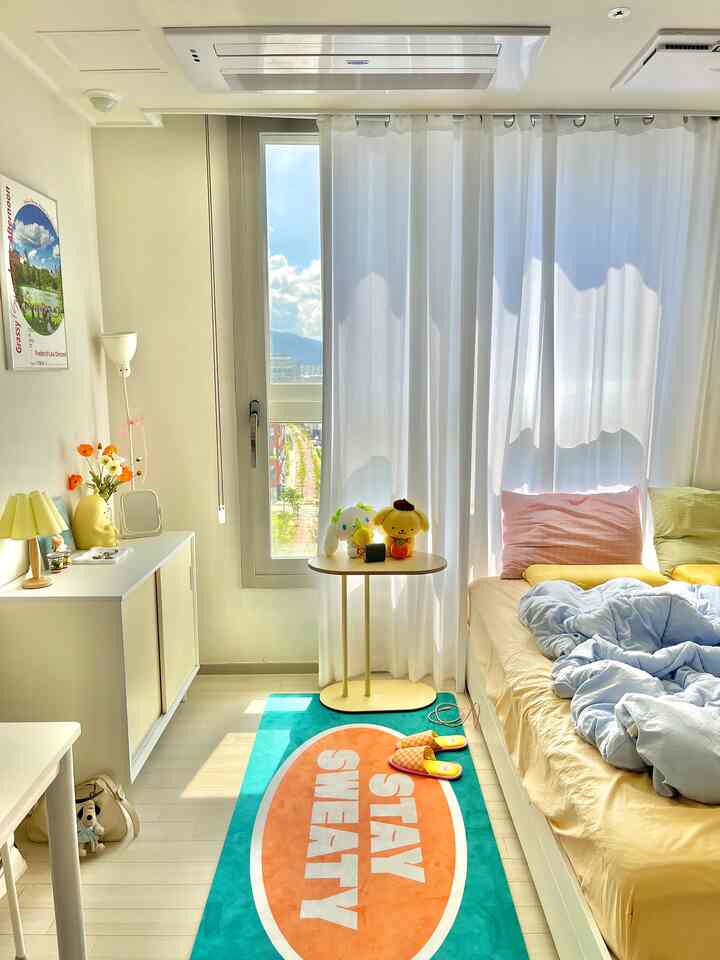 🇰🇷 黄色に染まるお部屋💛一人暮らしのワンルームに彩りを