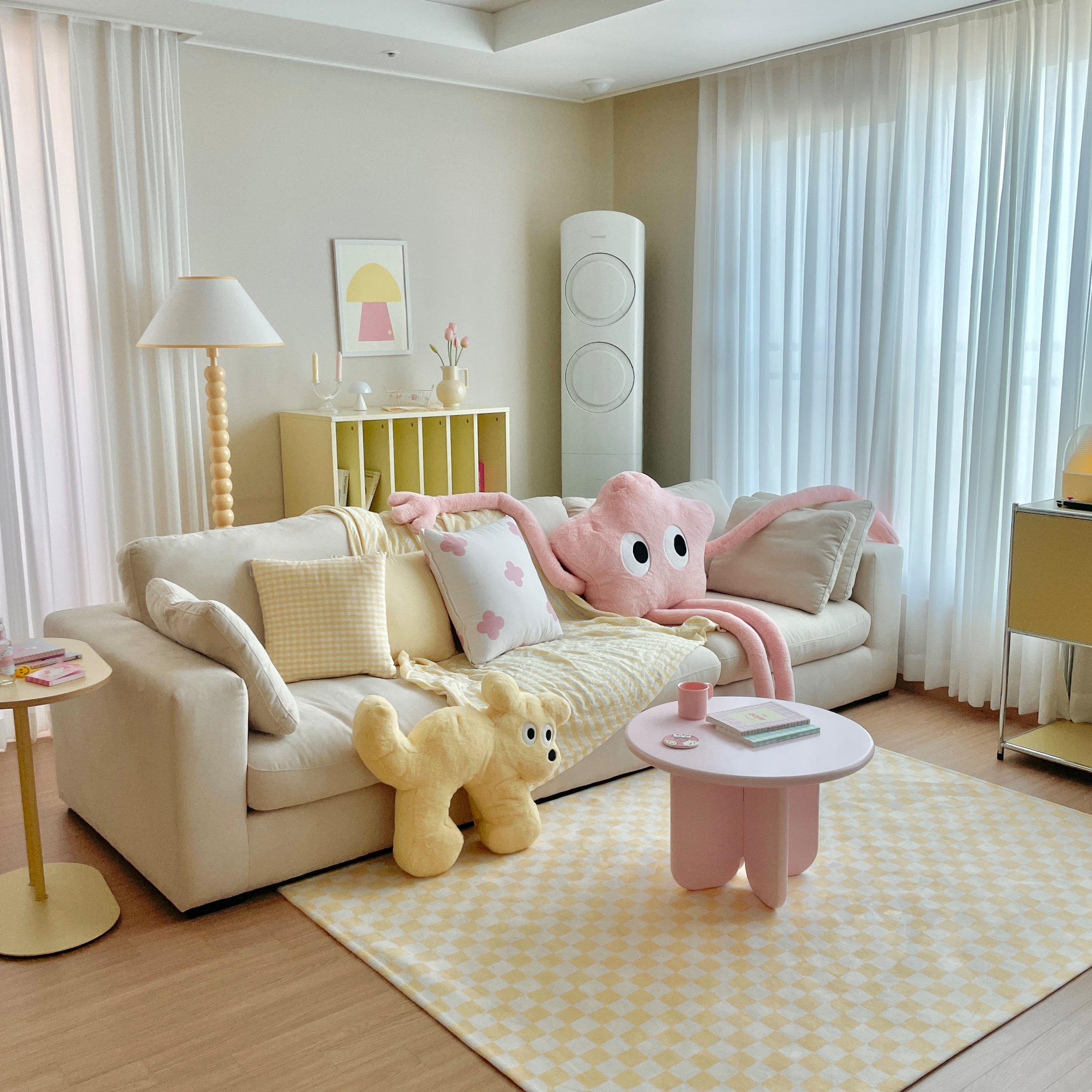 Slim C-Side Sofa Table user photo