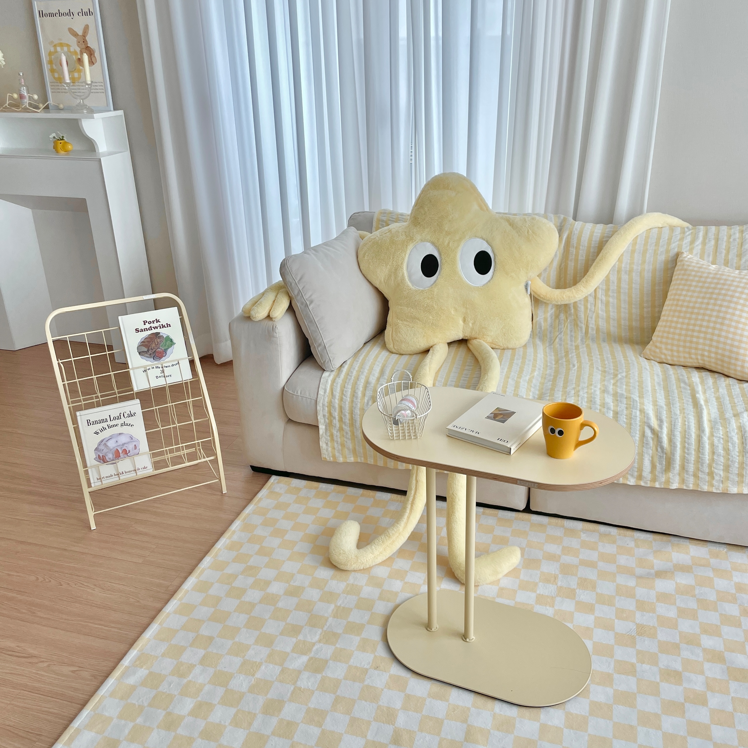 Slim C-Side Sofa Table user photo