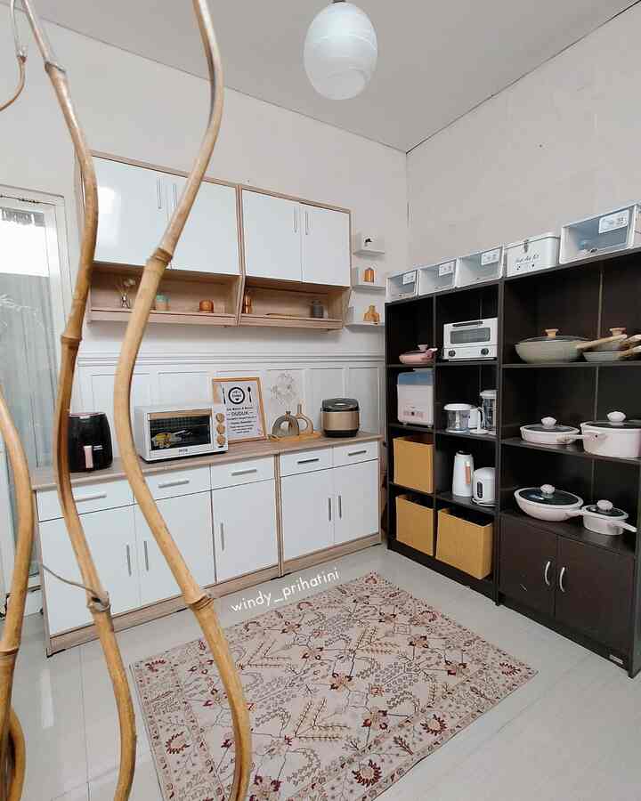 Japandi Minimalis Serba Putih