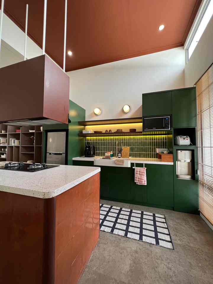 Rumah Impian Bergaya Mid-Century Sejak Kecil