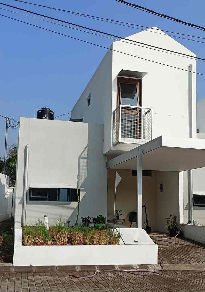 Rumah Sekaligus Kantor di Bandung