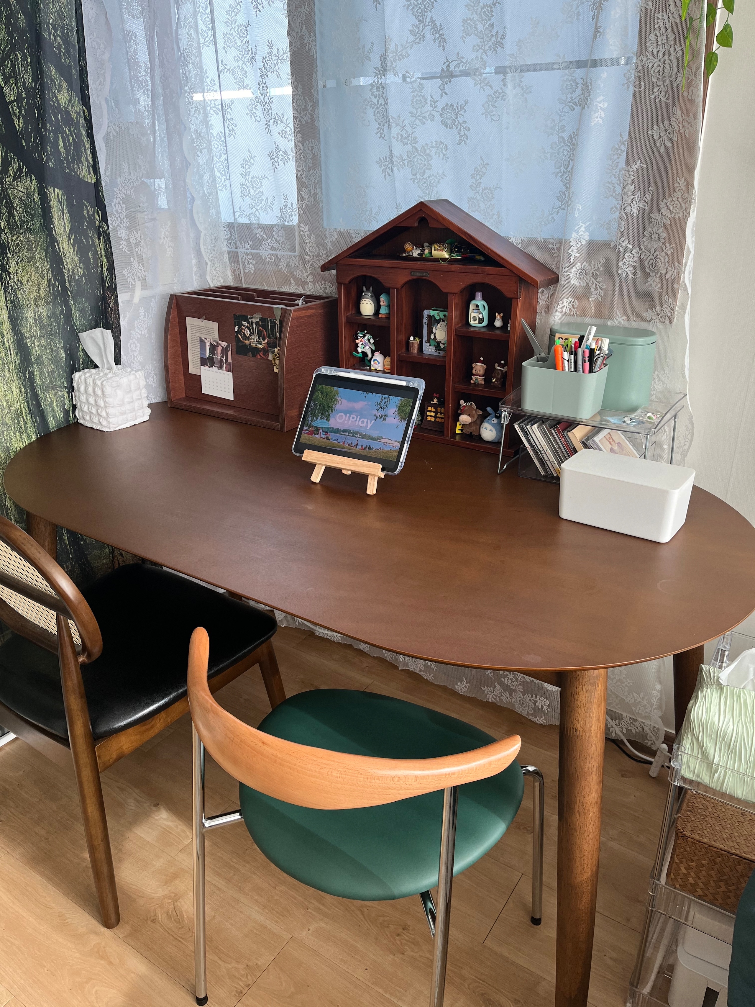 2027 Mini Desk Calendar with Wood Stand user photo