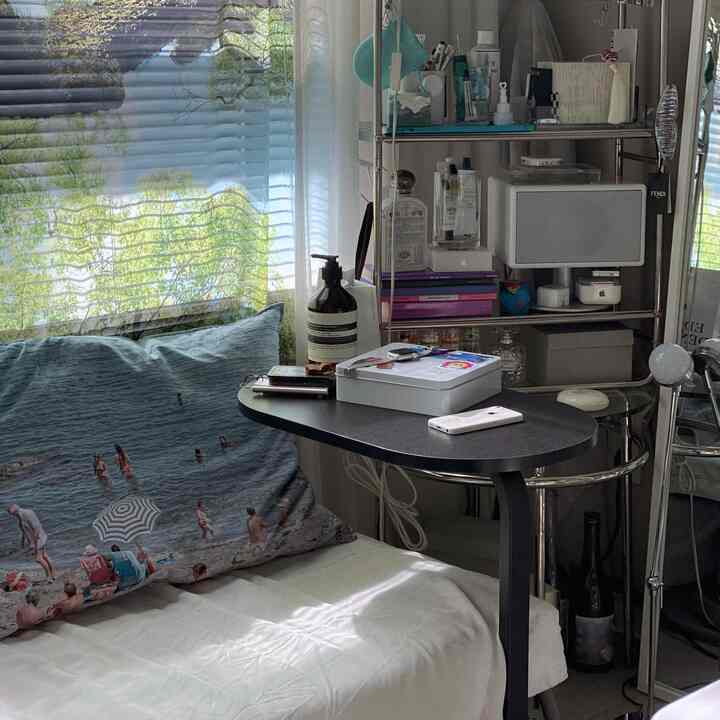 🇰🇷 水色ｘ無機質のロフト付き1Ｒ：ものが多くても大丈夫！