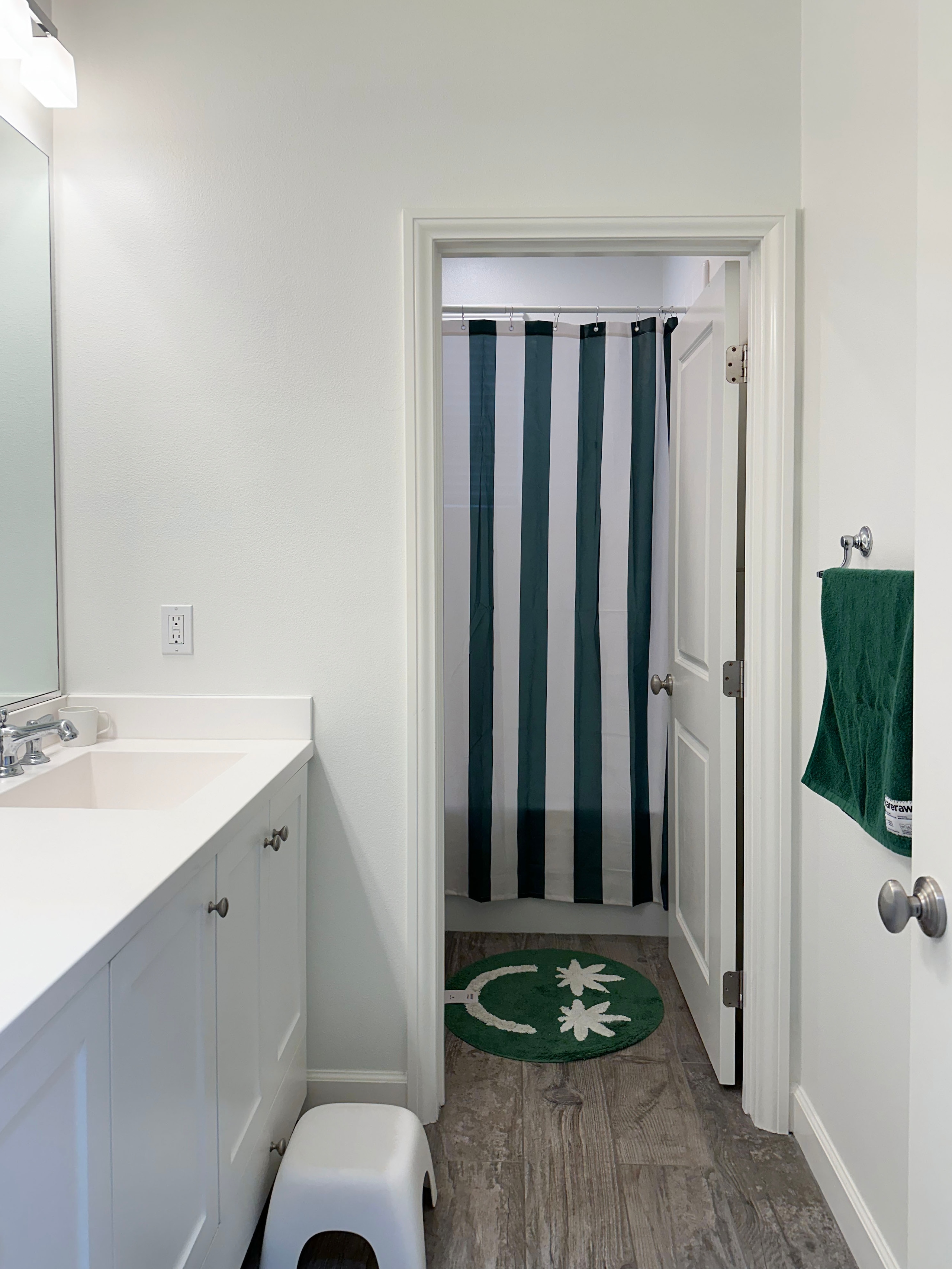 Rareraw Color Pop Cotton Bath Towel user photo