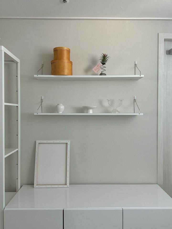Hyeum Matte Pedestal Dessert Plate user photo