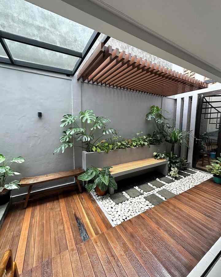 Rumah Berusia 1 Dekade yang Direnovasi