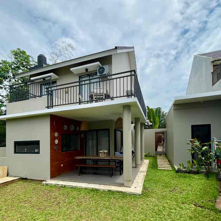 Rumah Tanpa Gimmick Milik Pasangan Muda