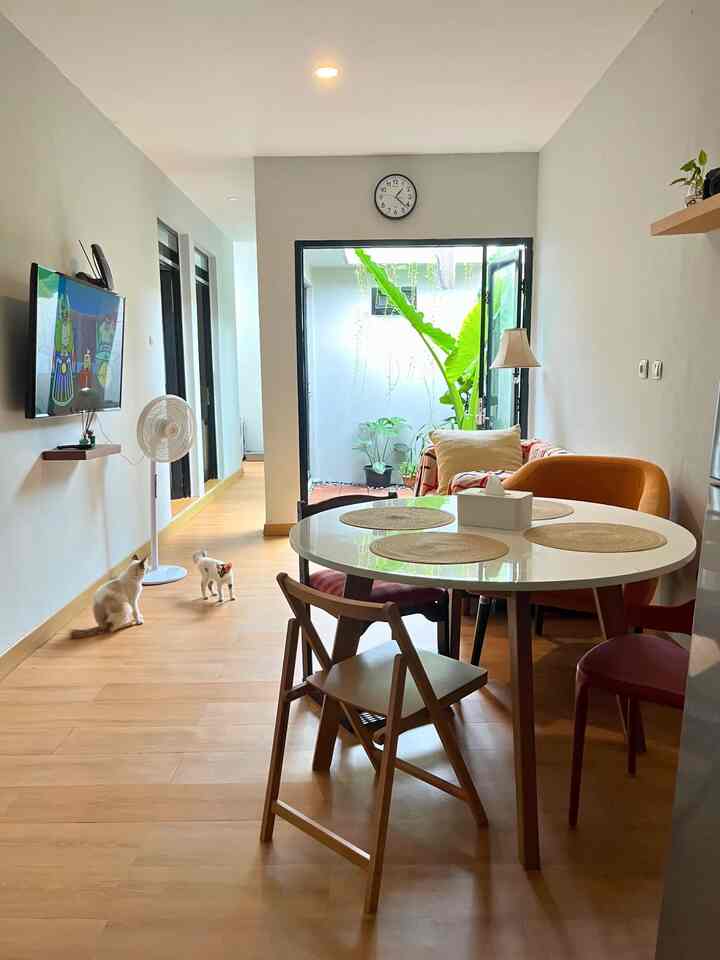 Dari Garasi jadi Rumah Tinggal Pasangan Muda