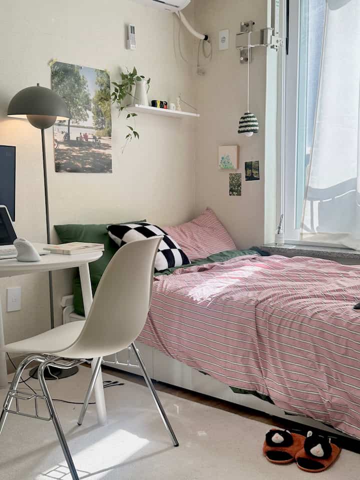 🇰🇷 1Rの部屋づくりにチャレンジ！白ベースに観葉植物とピンクアイテム