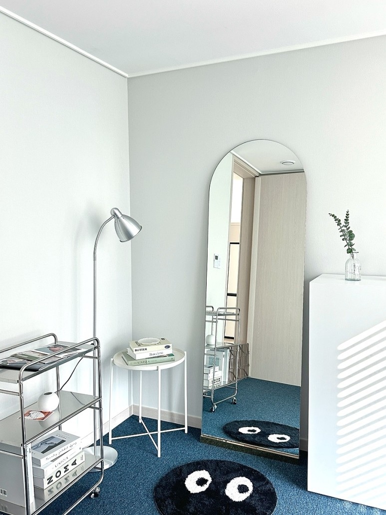 Slim Rolling Metal Storage Cart user photo