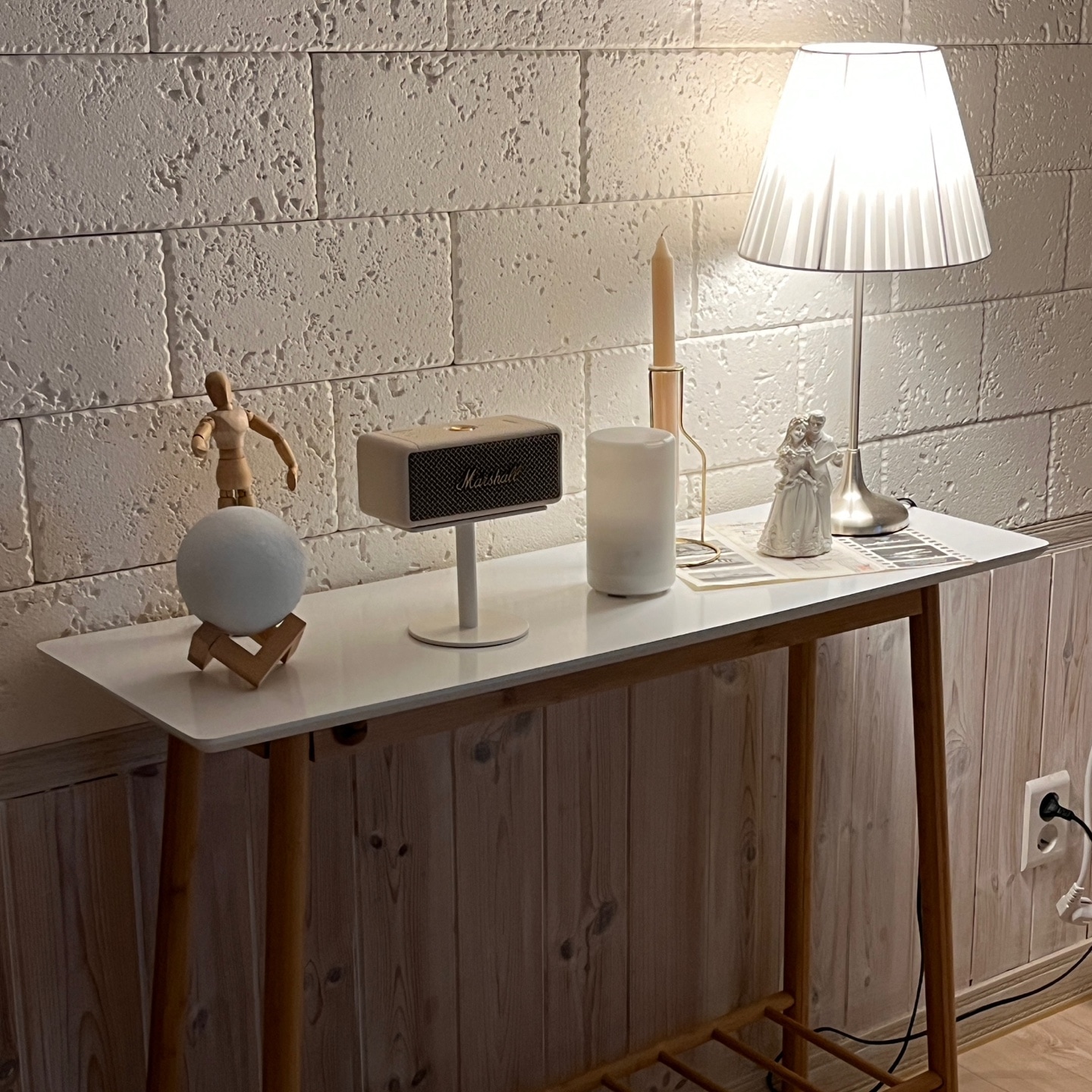 Moon Table Lamp user photo