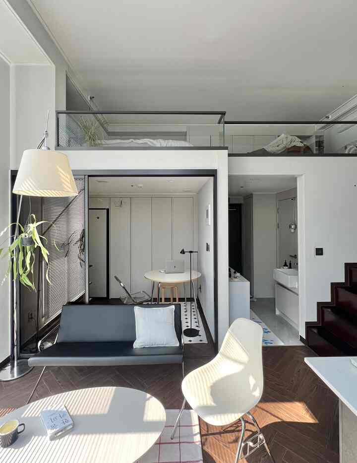 silver hanging lampを使ったコーディネート 3