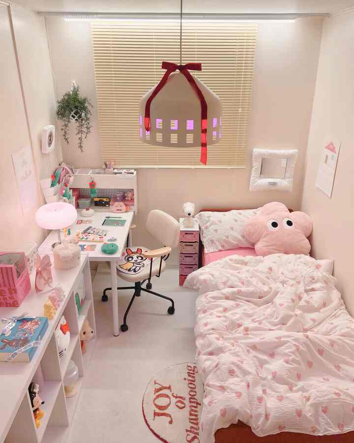 🏠Inside a 1140 sq ft pastel dream home filled with playful pink accents