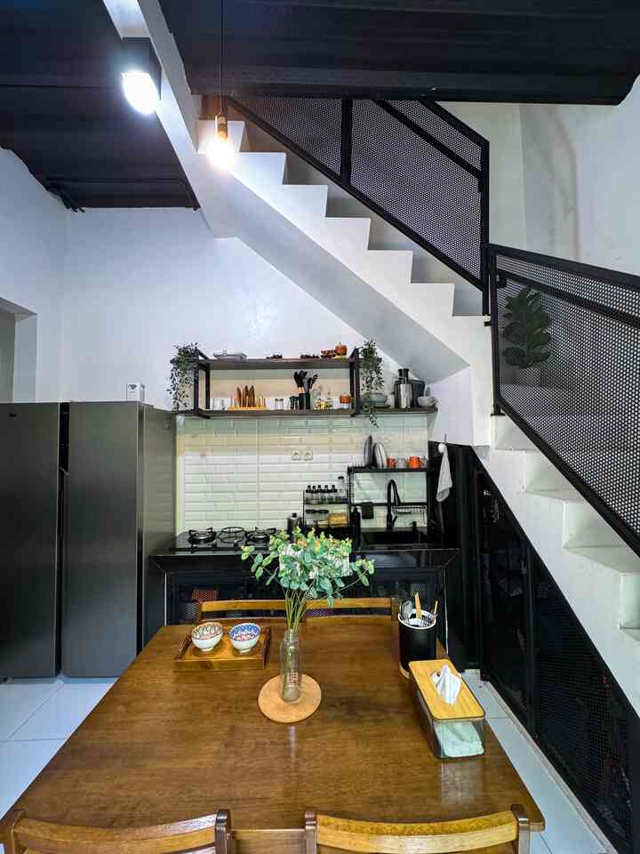 Merenovasi Dapur di Rumah Developer