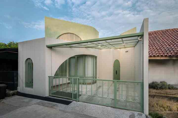 Rumah Hijau yang Adem di Bekasi