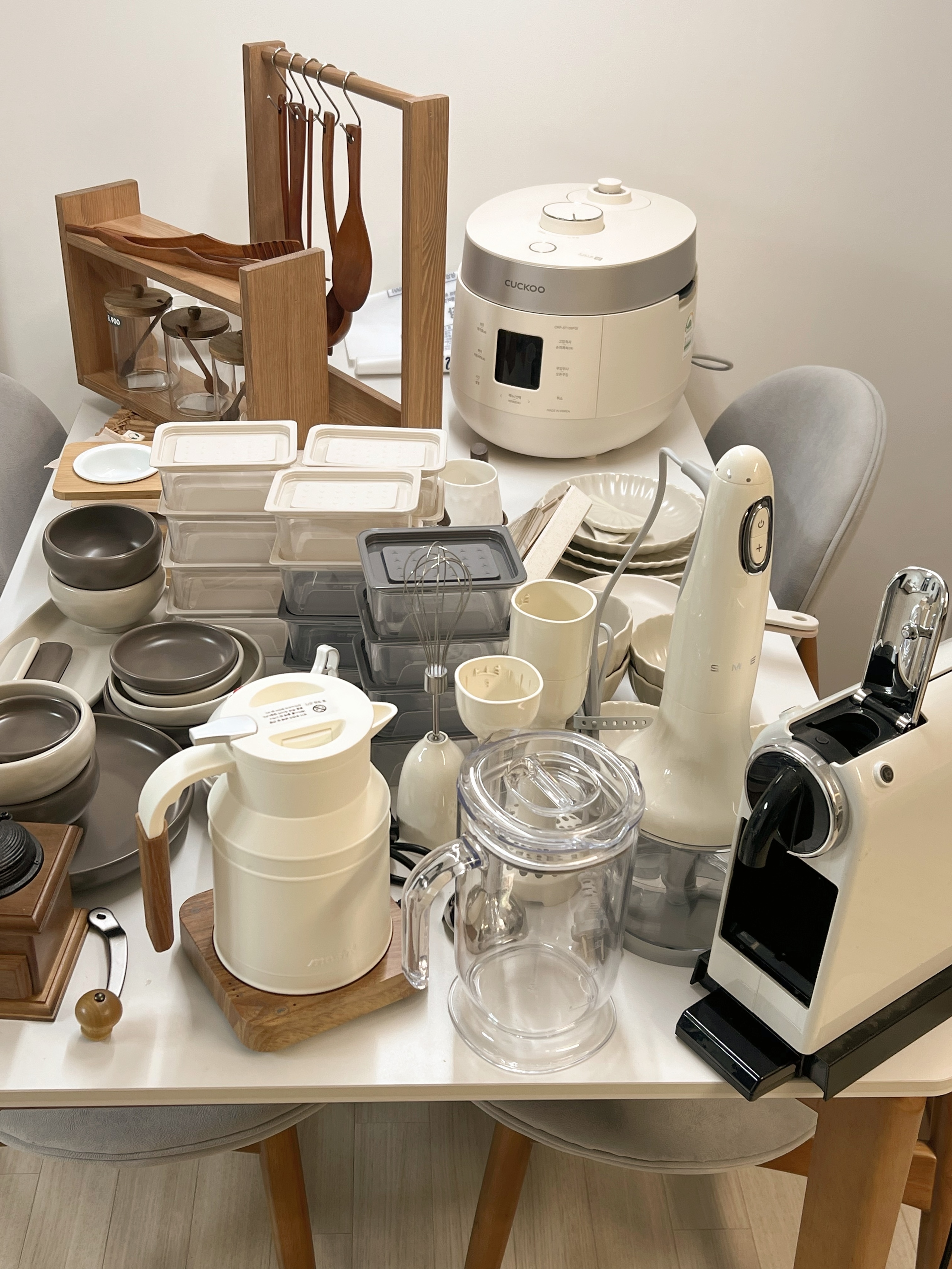 May Dinnerware Set for 2 (14-Piece) user photo