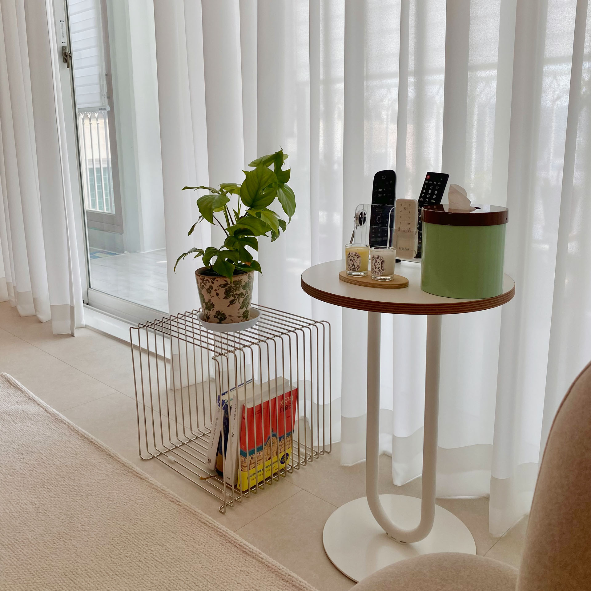 Open Wire Cube Table user photo