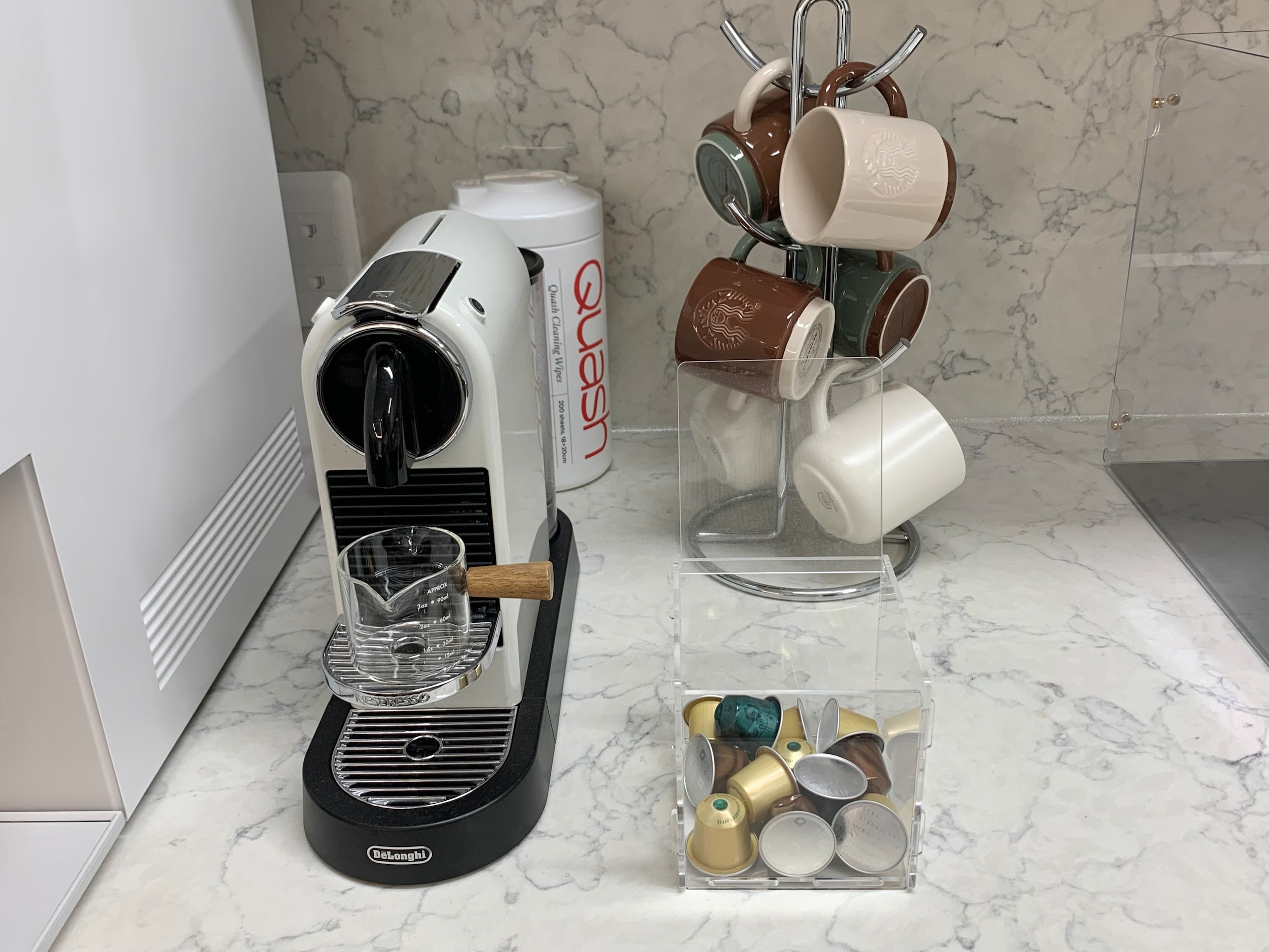 Modern Stainless Steel Mug Tree user photo