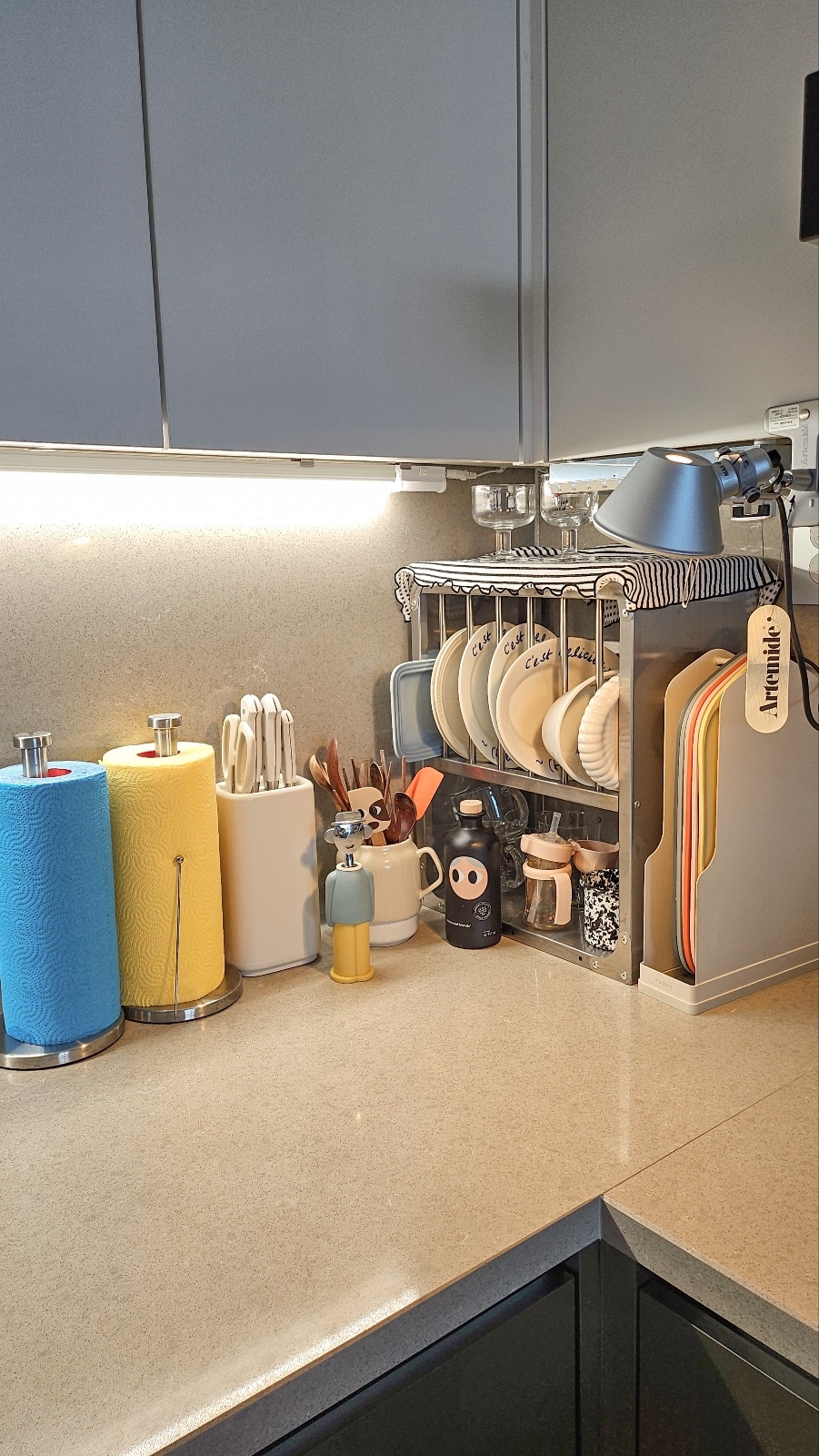 Stainless Steel Paper Towel Stand user photo