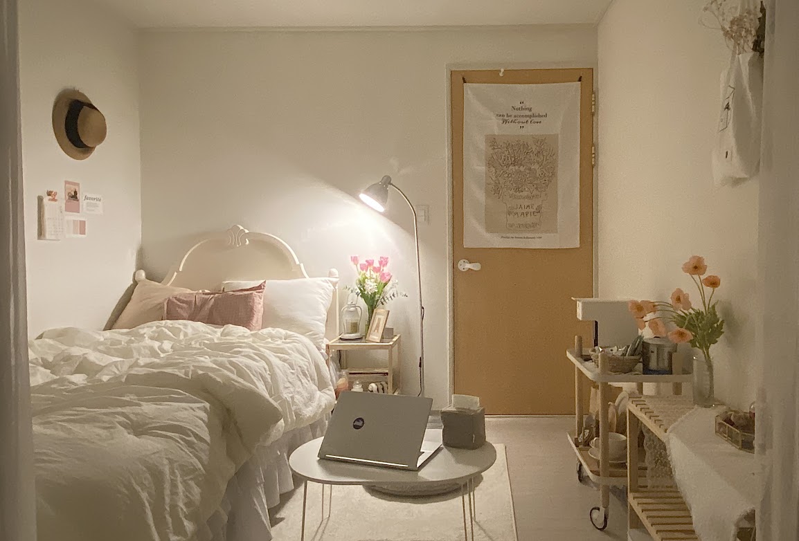 Fold-Flat Coffee Table user photo