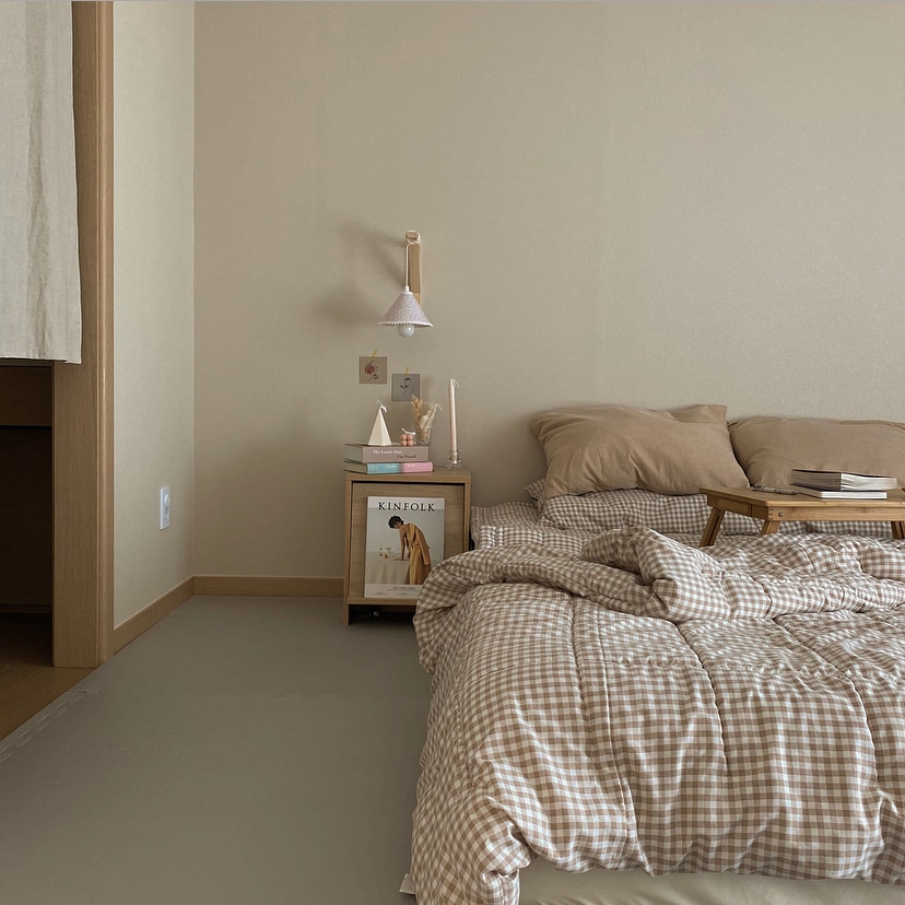 Wooden Bedside Table with Front Magazine Rack user photo