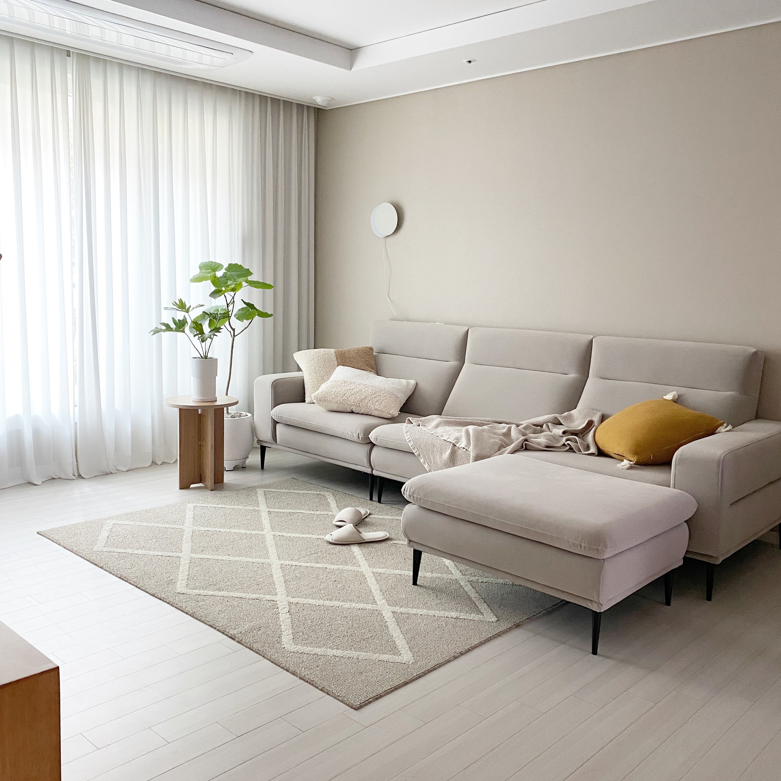 Eden Round Wood Side Table user photo