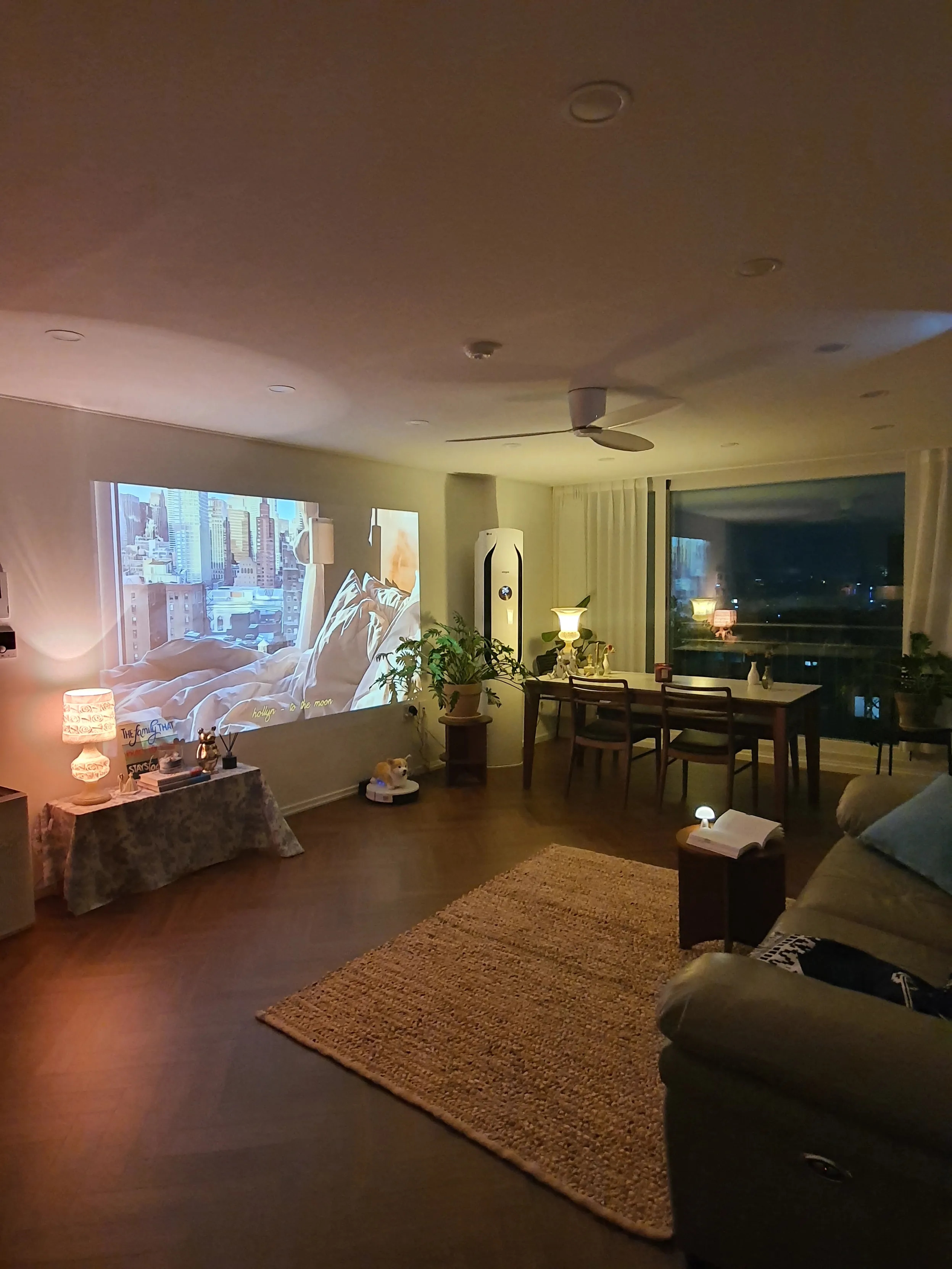Round Wood Side Table with Built-in Bookshelf user photo