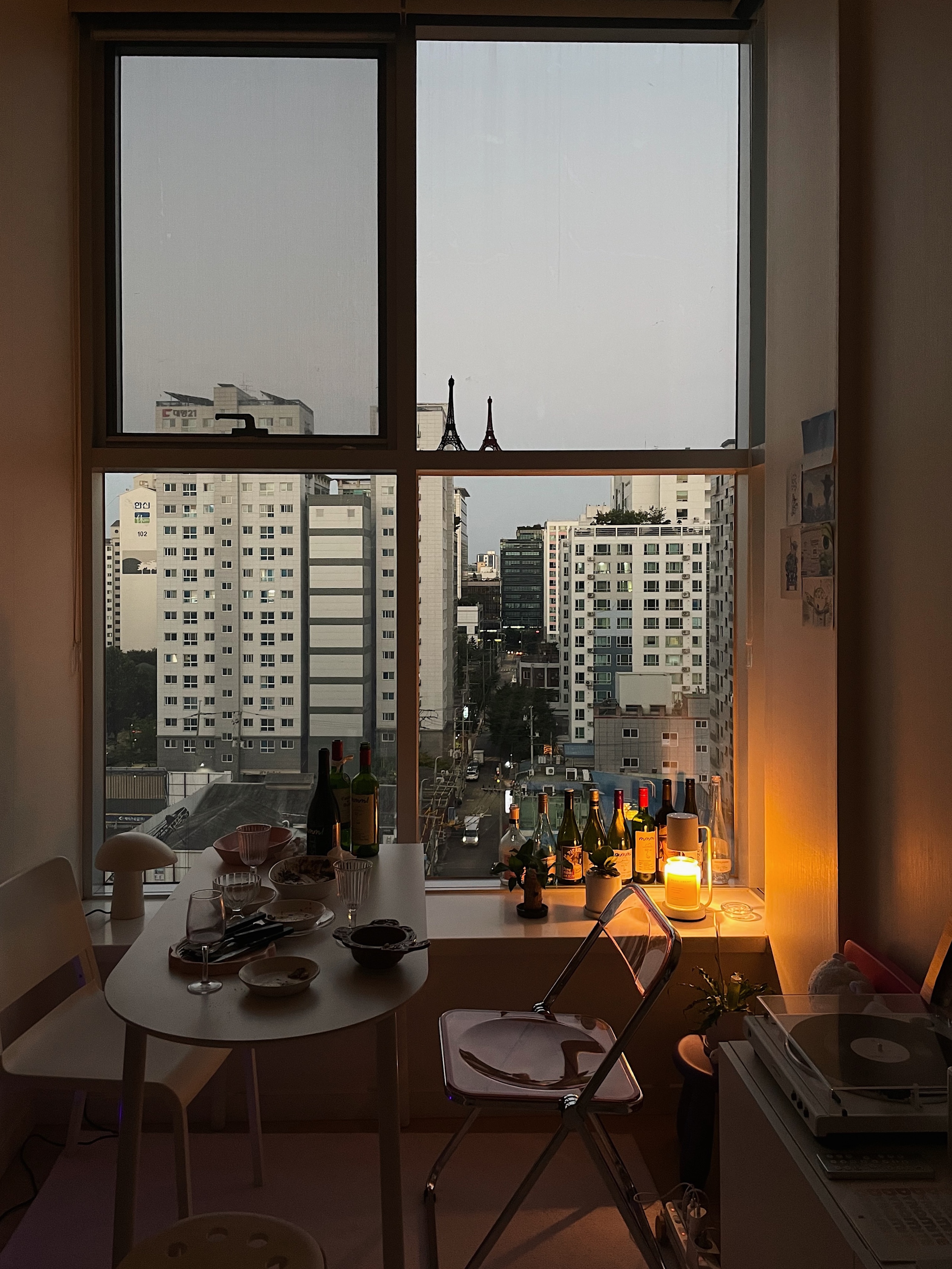 Minimalist Candle Warmer Lamp user photo