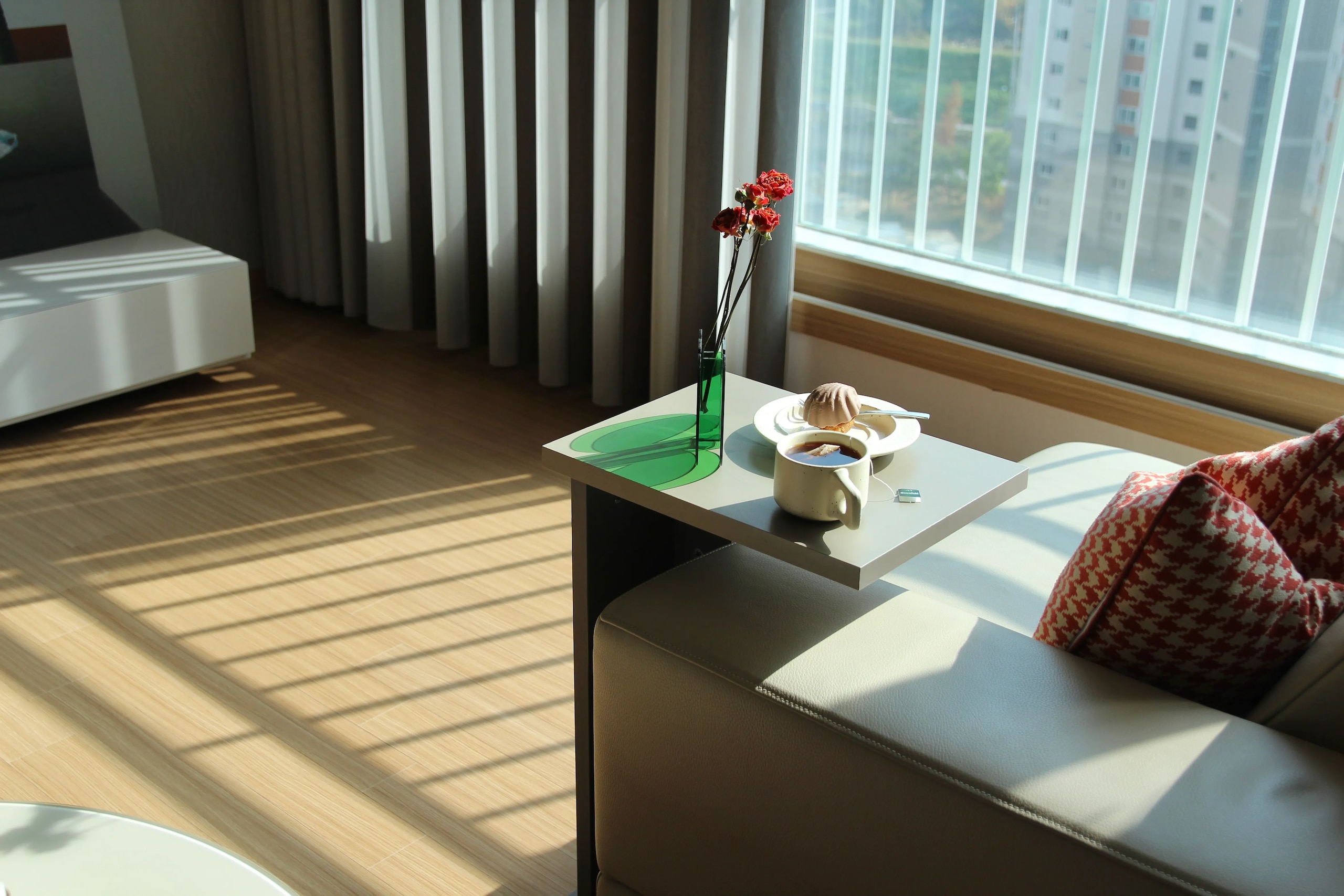 Gran Flex Convertible Side Table user photo
