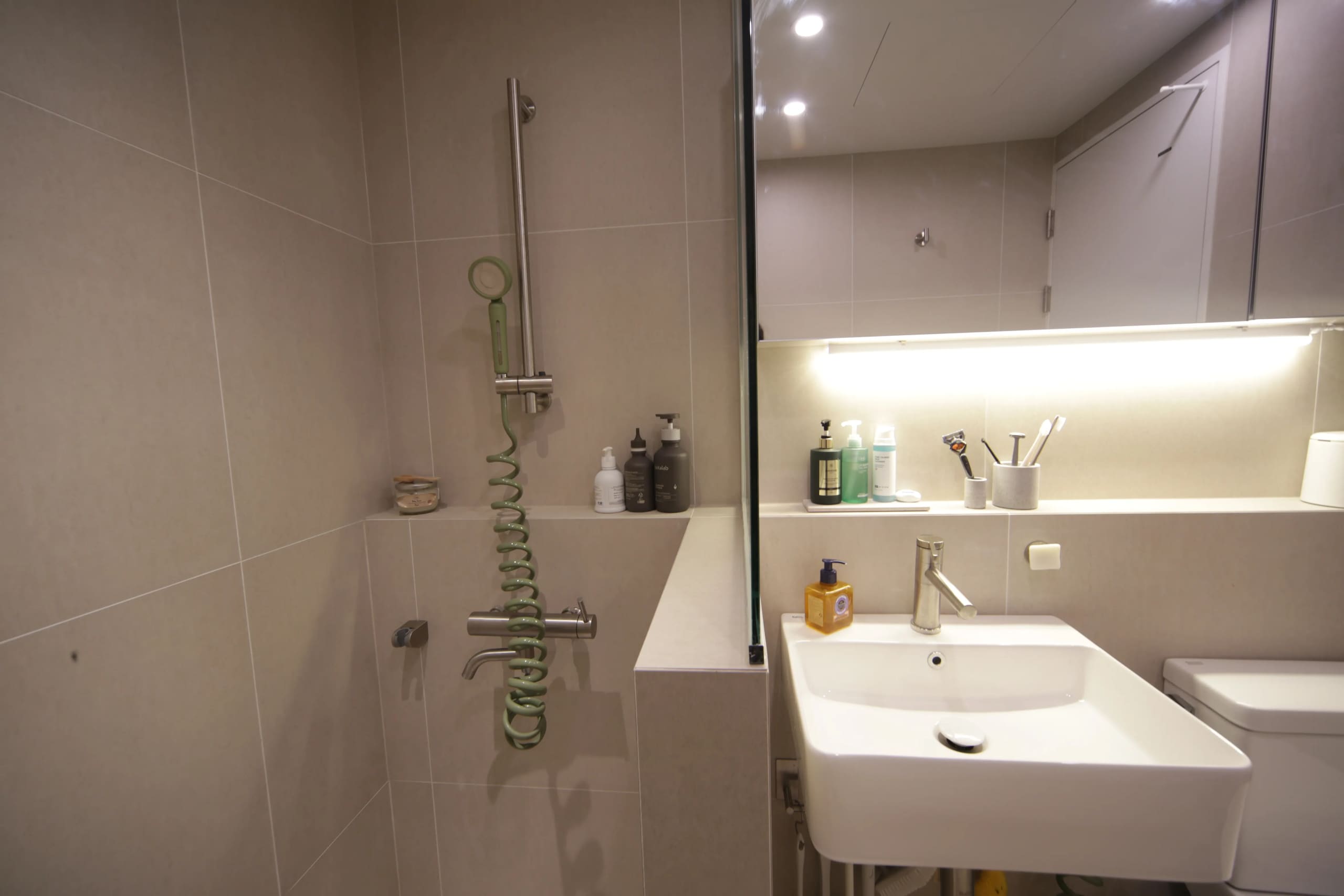 Filtered Shower Head + 2M Hose Set user photo
