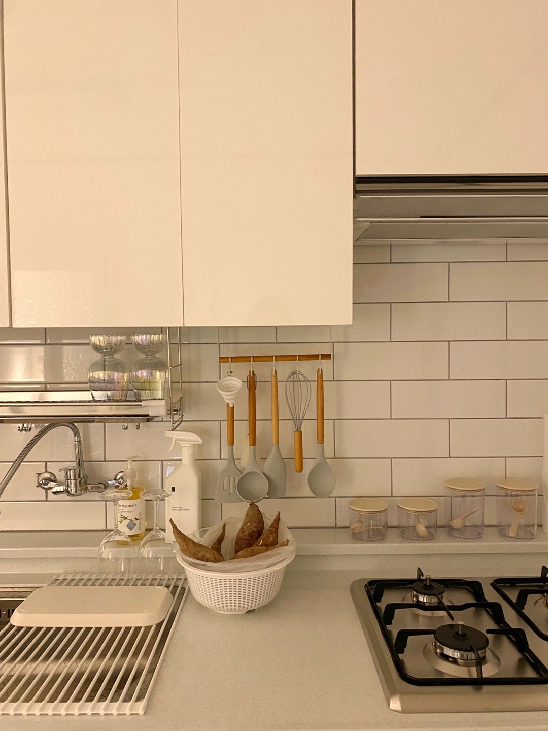 5-Piece Wood & Silicone Kitchen Utensil Set user photo