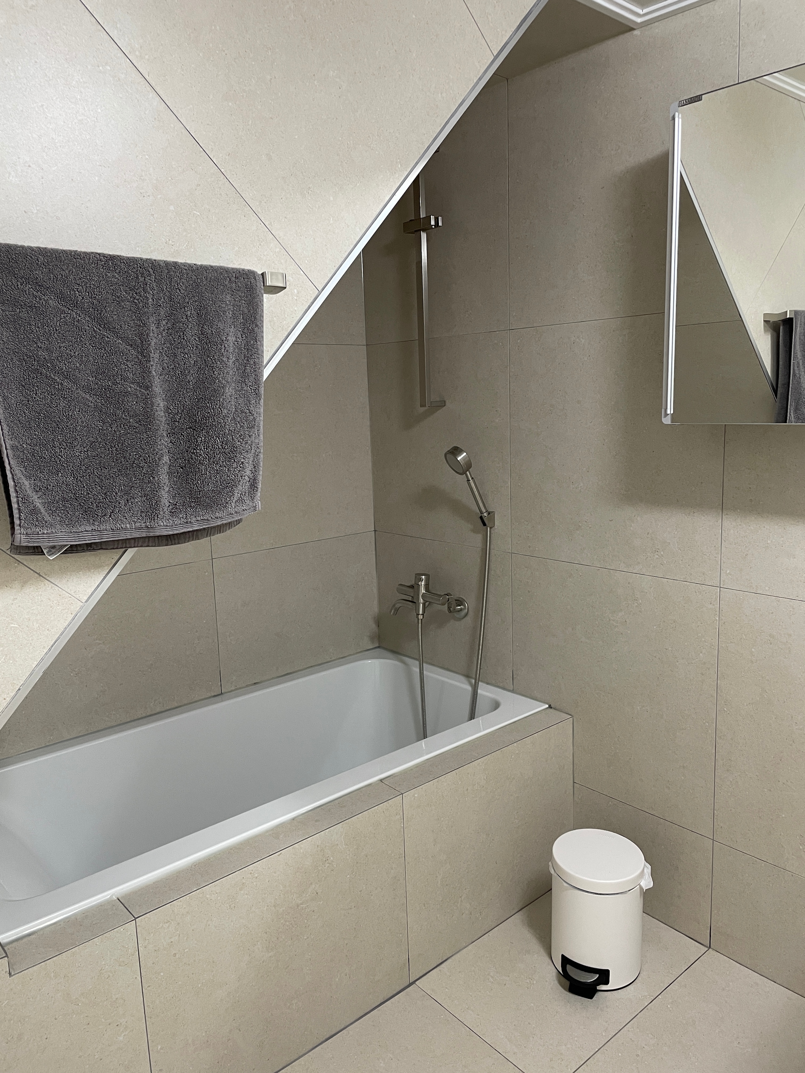 Mellow Stripe Hotel Towel Set (10-Piece) user photo