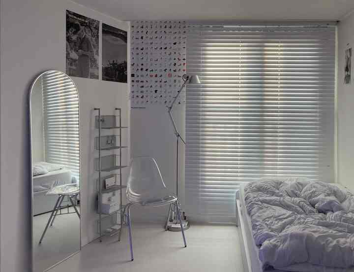 🇰🇷 ホワイトモダンに青い夜明けの雰囲気を加える