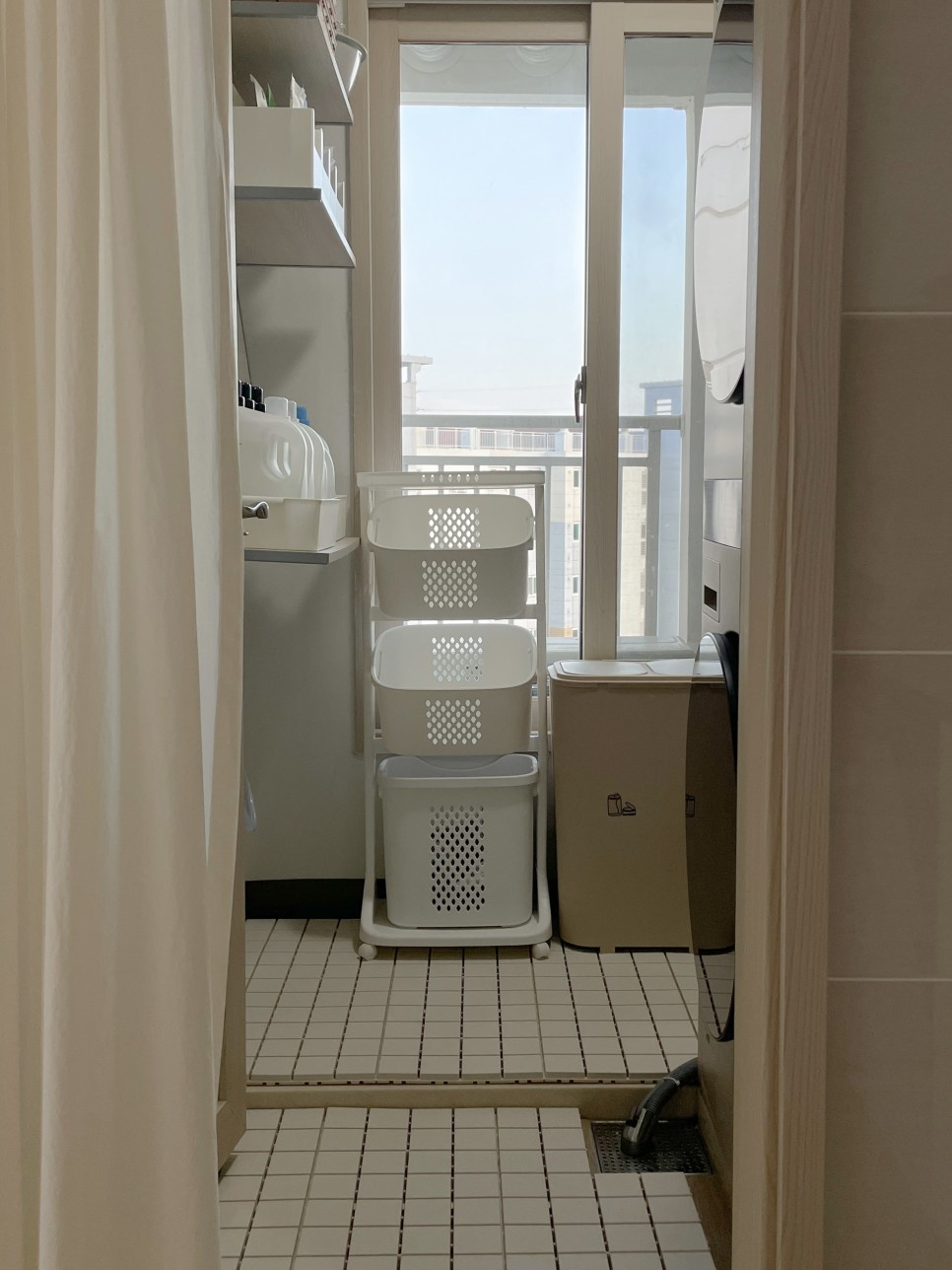 3-Tier Laundry Basket Cart user photo