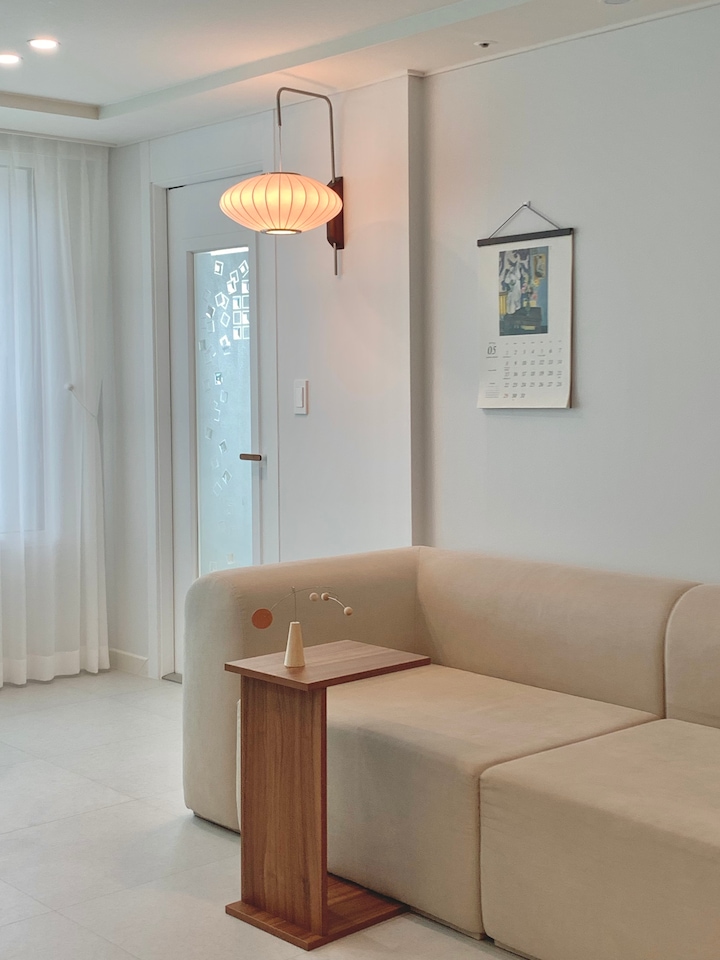 Gran Flex Convertible Side Table user photo