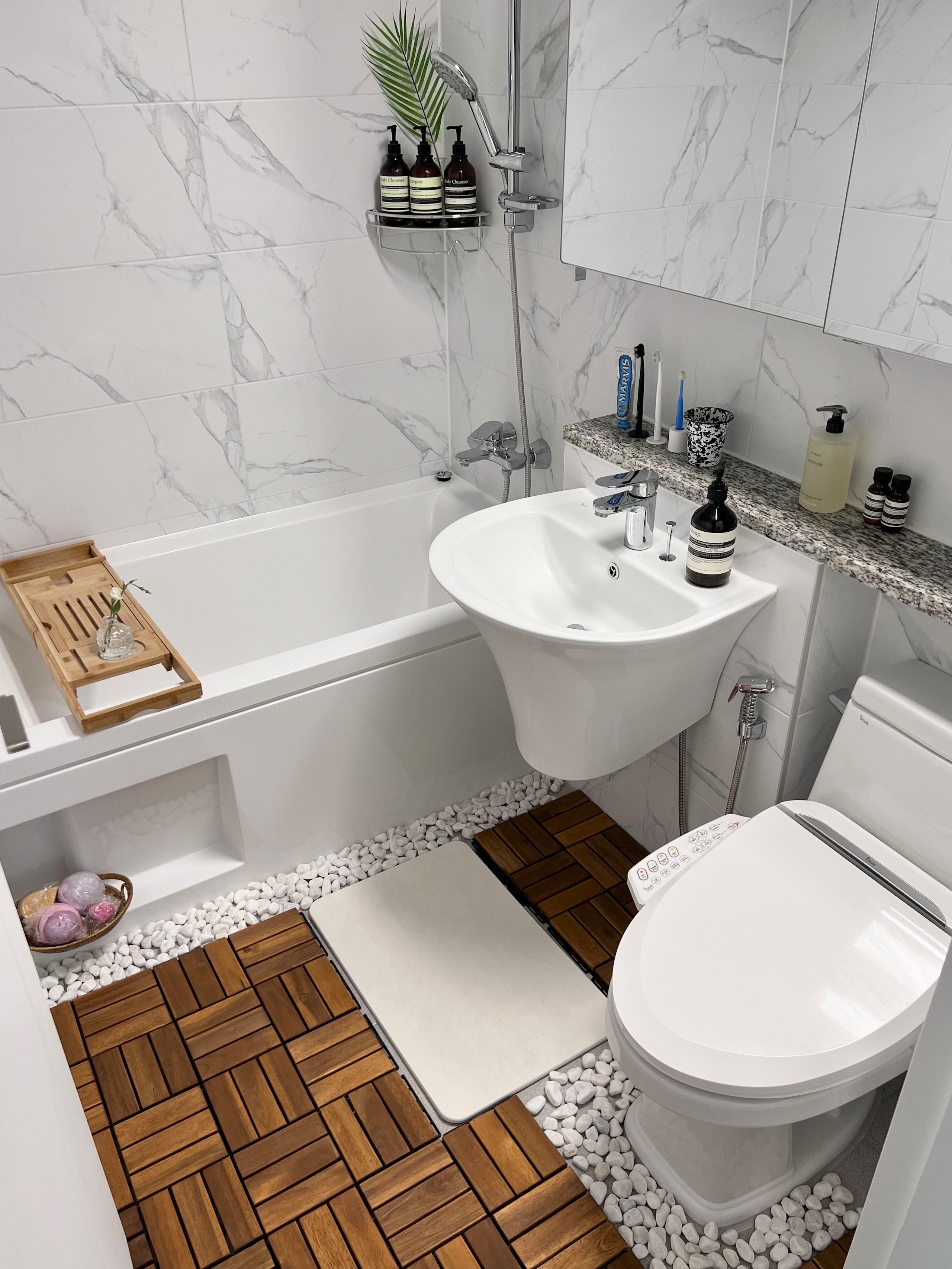 Classic Quick-Dry Diatomite Bath Mat user photo