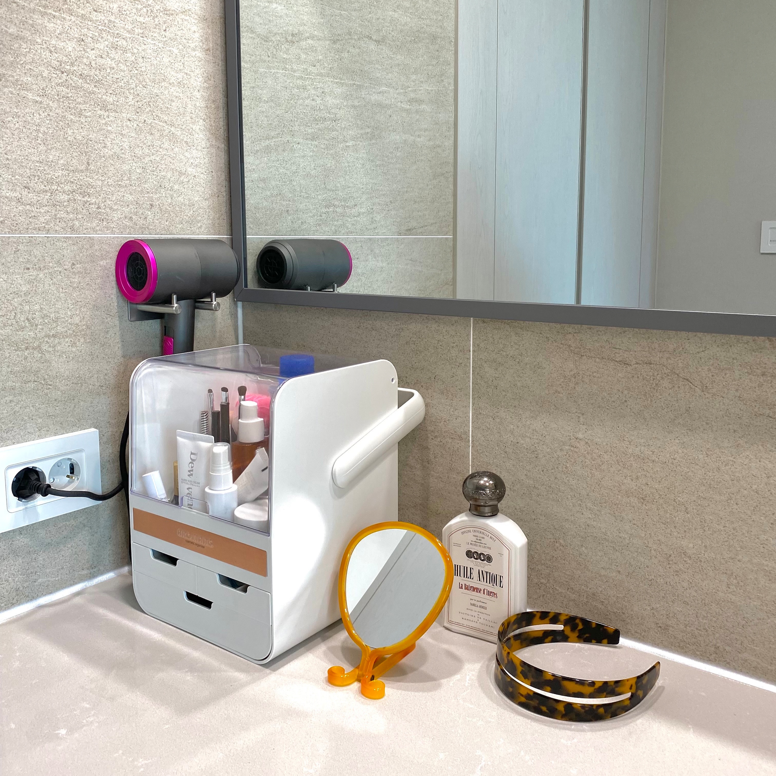 Makeup & Accessories Organizer user photo