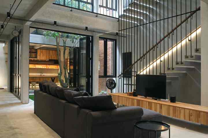 Rumah Keluarga Ayam 🐣