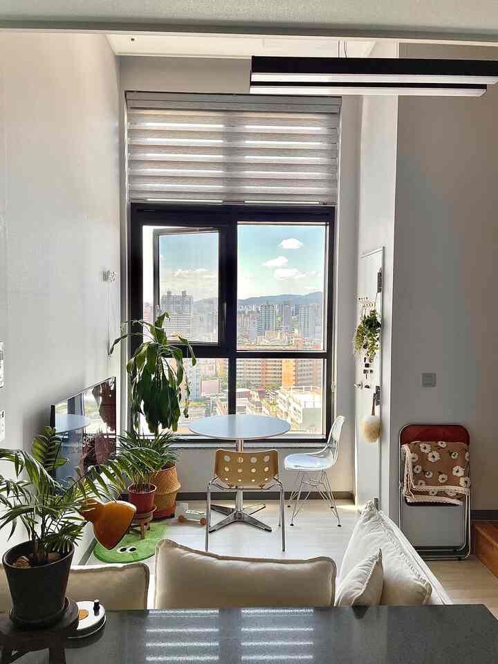 🇰🇷 初の一人暮らし、ロフト付き部屋に好きを集めていく