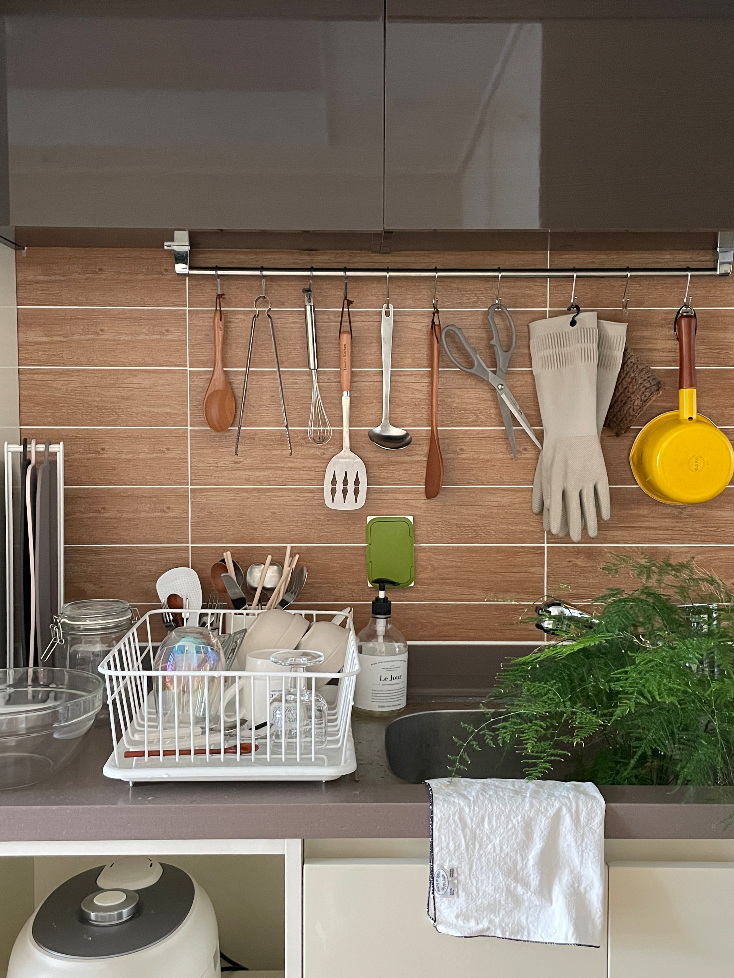 Seoul Minimalist Matte Spoon & Chopstick Set for 4 (8-Piece) user photo